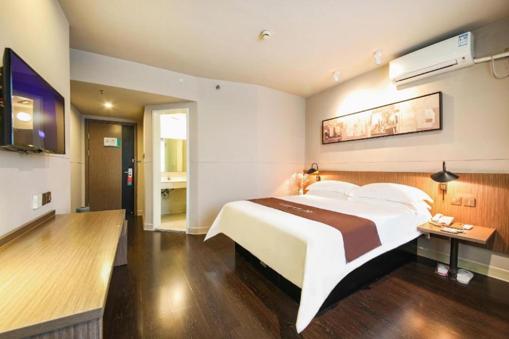 Jinjiang Inn Select Wuhan Xinhua Road Xiehe Hospital Экстерьер фото