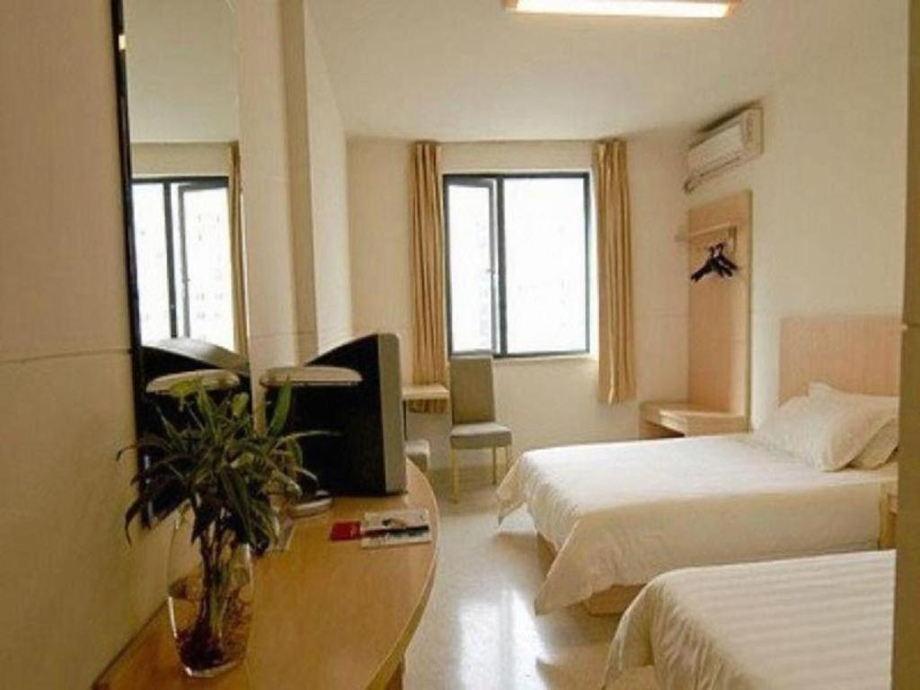 Jinjiang Inn Select Wuhan Xinhua Road Xiehe Hospital Экстерьер фото