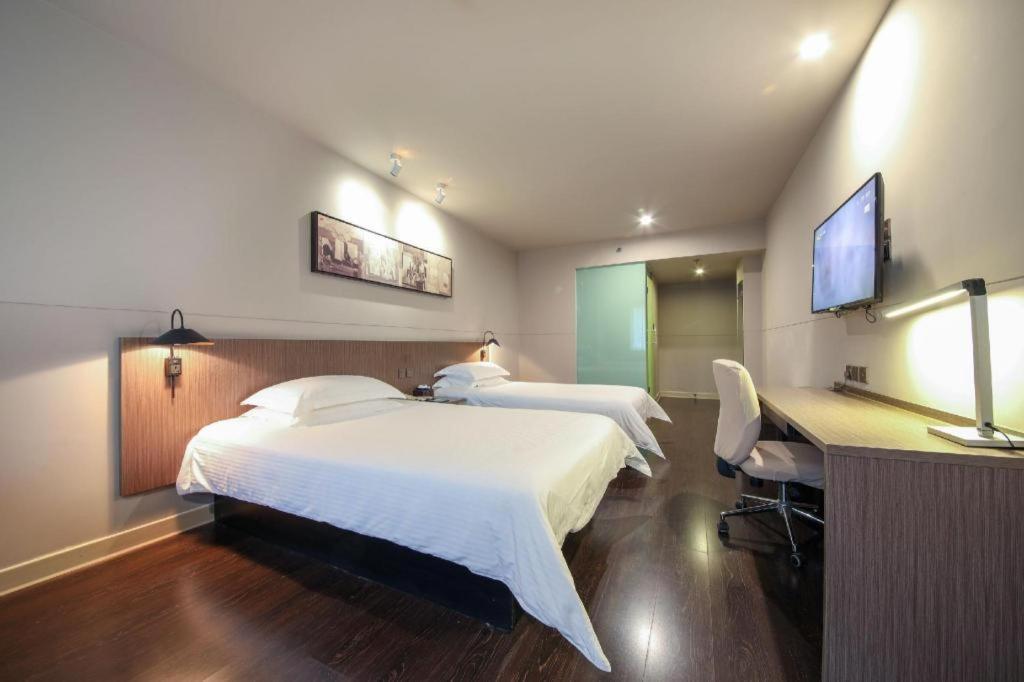 Jinjiang Inn Select Wuhan Xinhua Road Xiehe Hospital Экстерьер фото