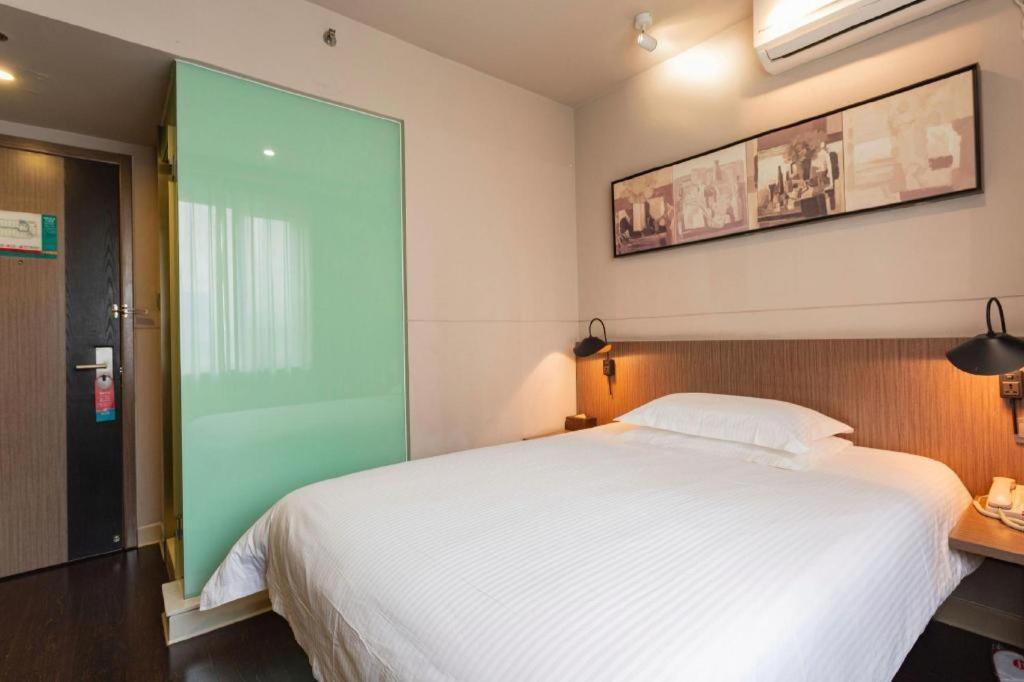 Jinjiang Inn Select Wuhan Xinhua Road Xiehe Hospital Экстерьер фото