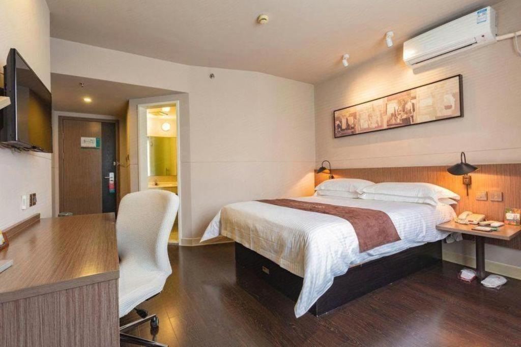 Jinjiang Inn Select Wuhan Xinhua Road Xiehe Hospital Экстерьер фото